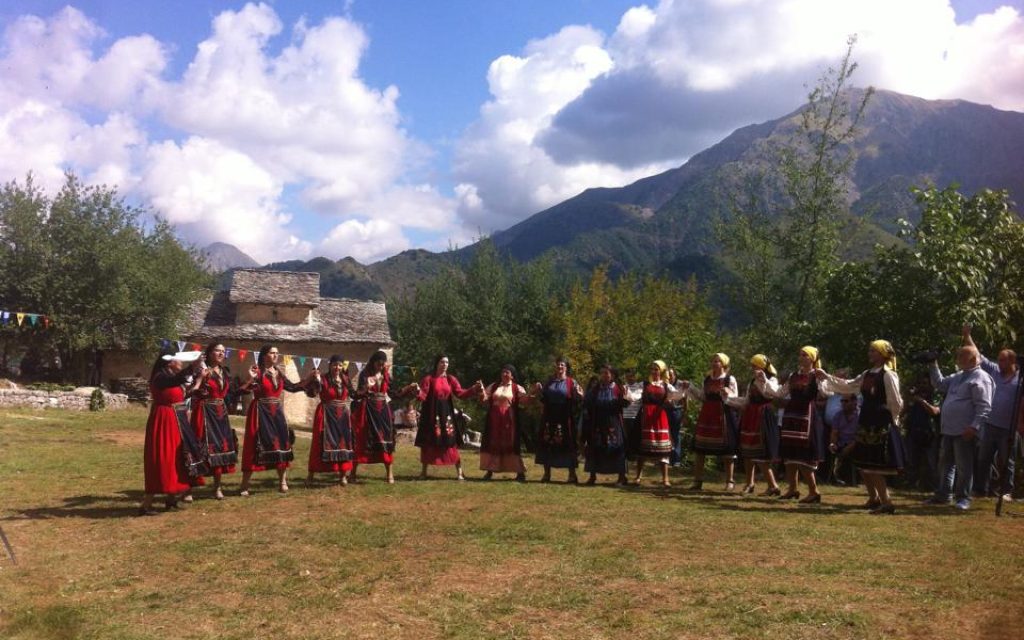 ekdi seltso1