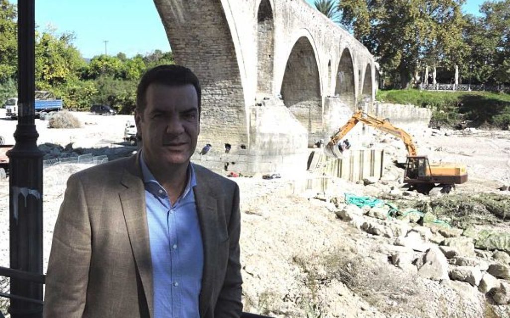 gefiri vasilis