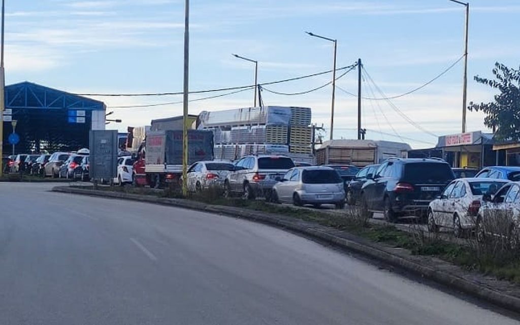 kakavia kinisi xeimonas1