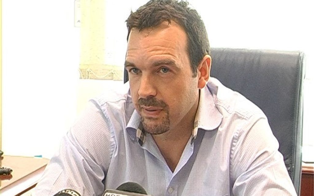 karvounis e