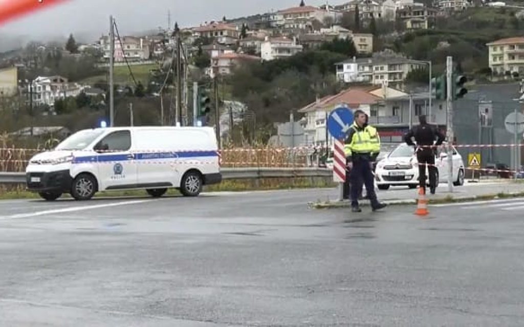 komvos neoxoropoulou