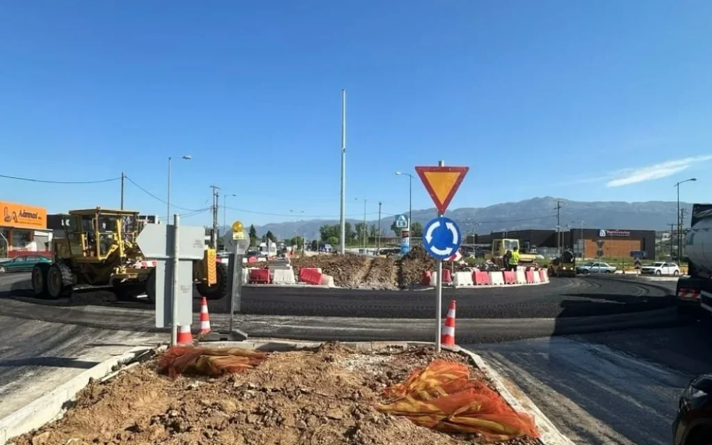 komvos panipeirotiko (1)