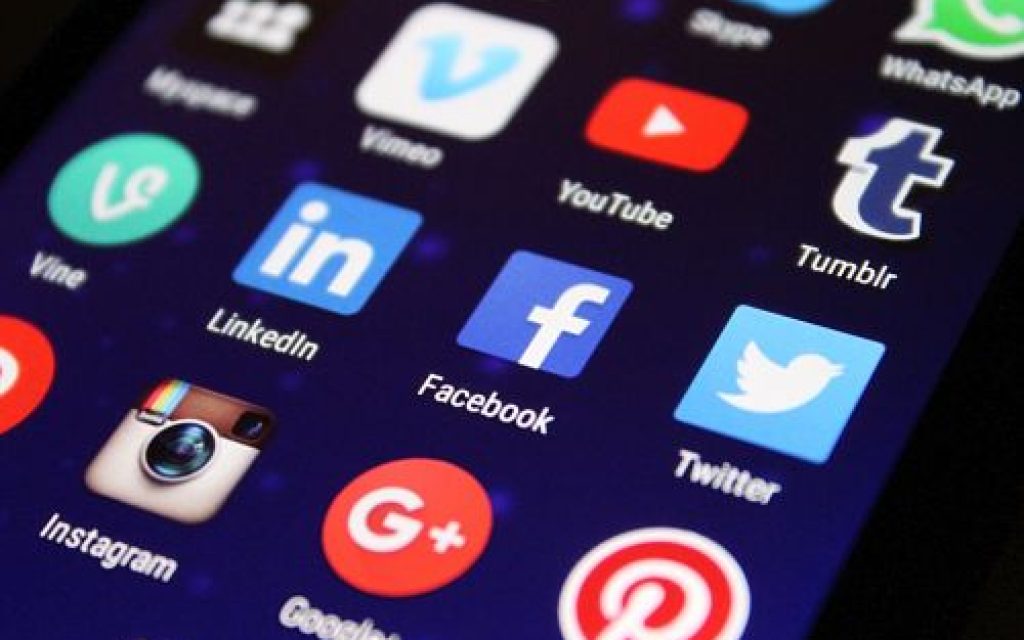 midia social