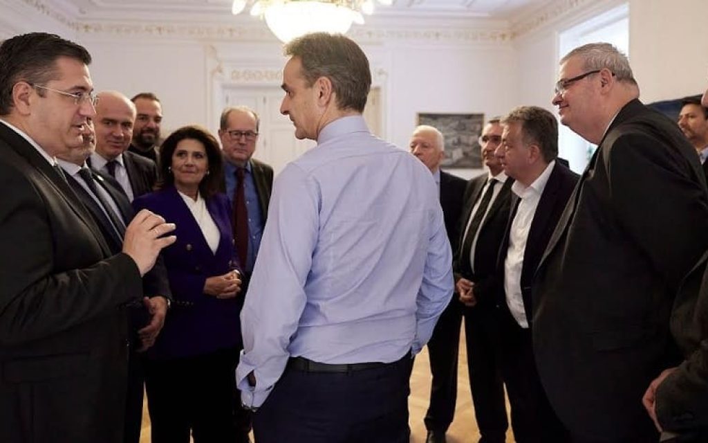 mitsotakis perifereiarxes