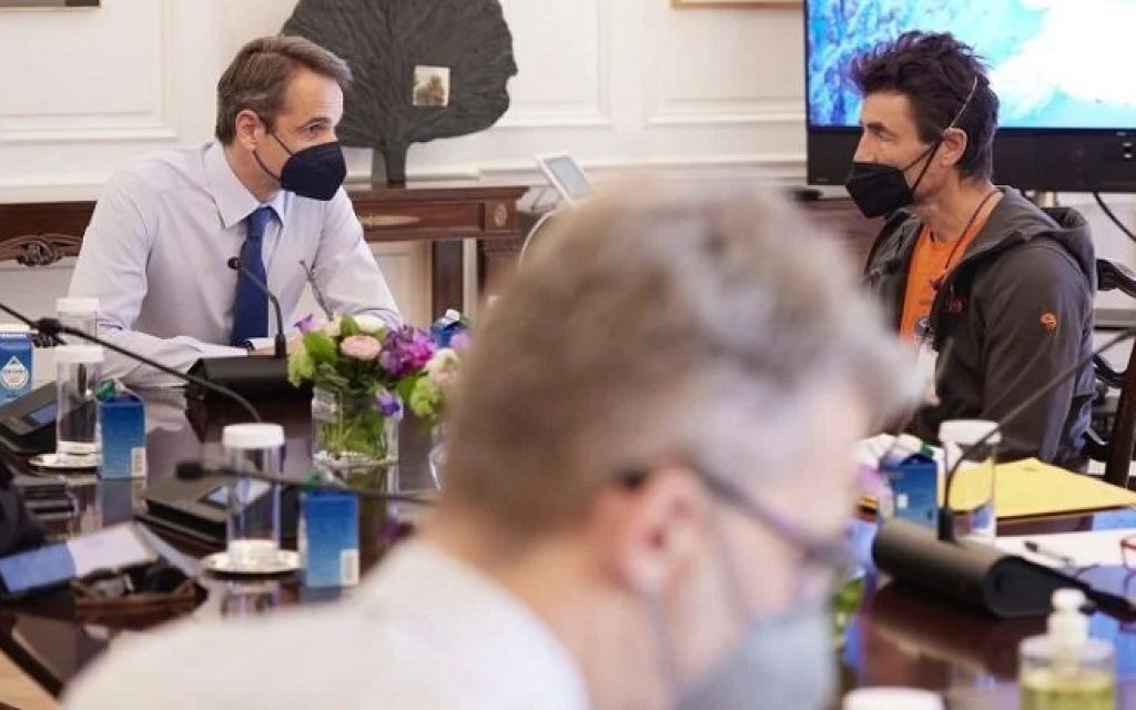 mitsotakis teoxaropoulos