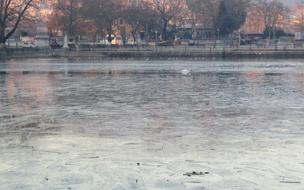 pagomeni limni ioannina1