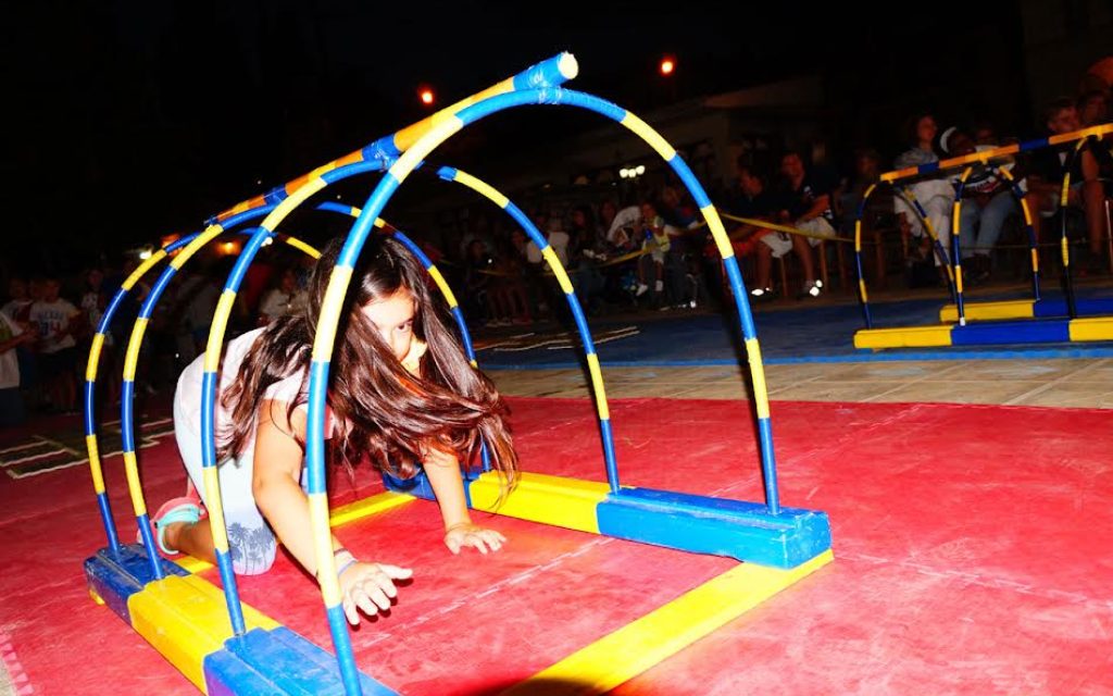 paixnidia stin plateia