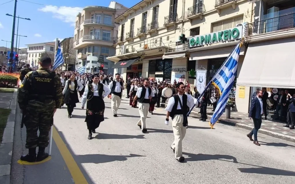 parelasi