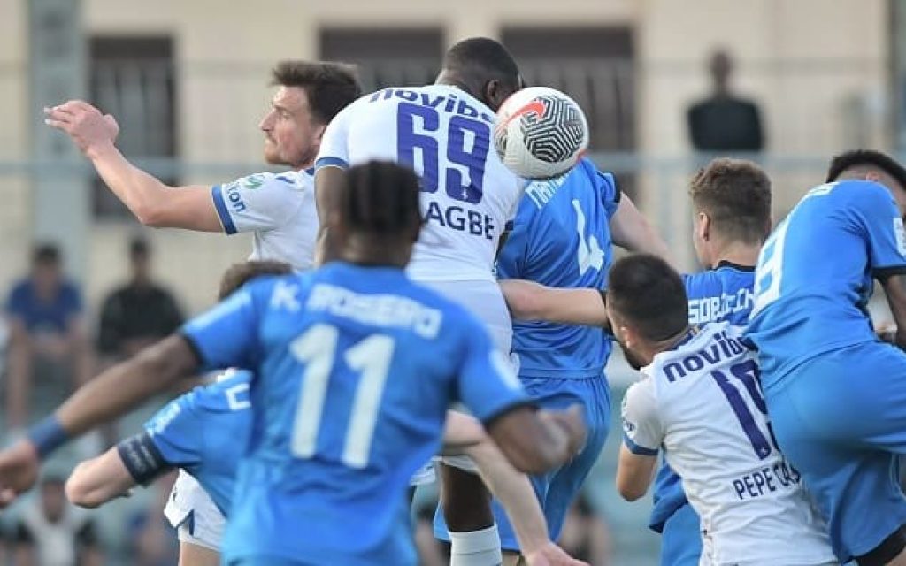 pas asteras 2