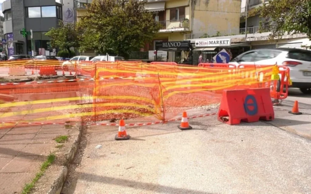 plateia omirou