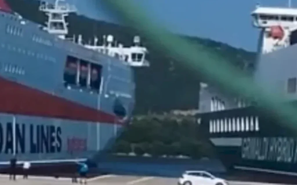 proskrousi