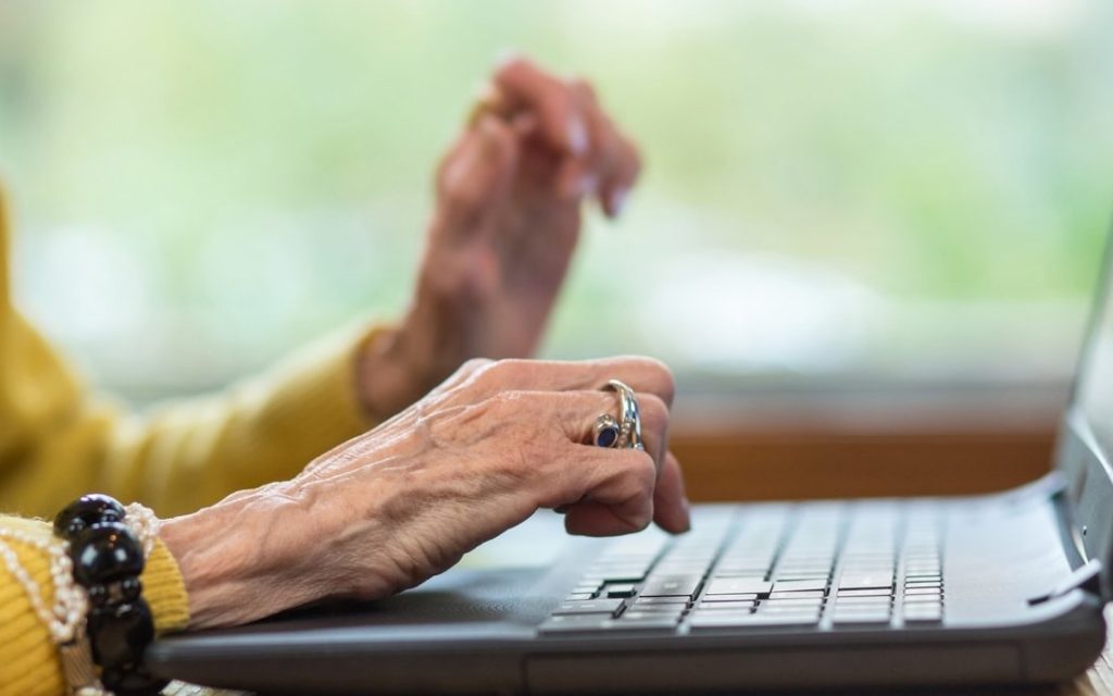 psifiaka ilikiomenoi