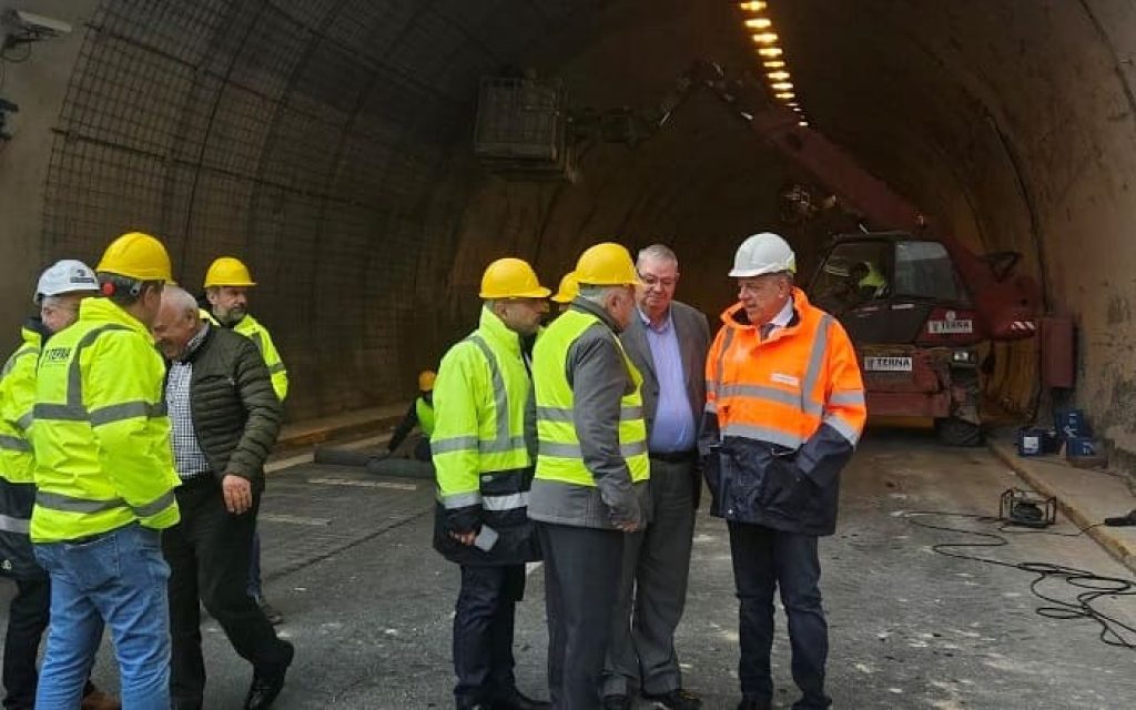 siraga taxiaos kaxrimanis