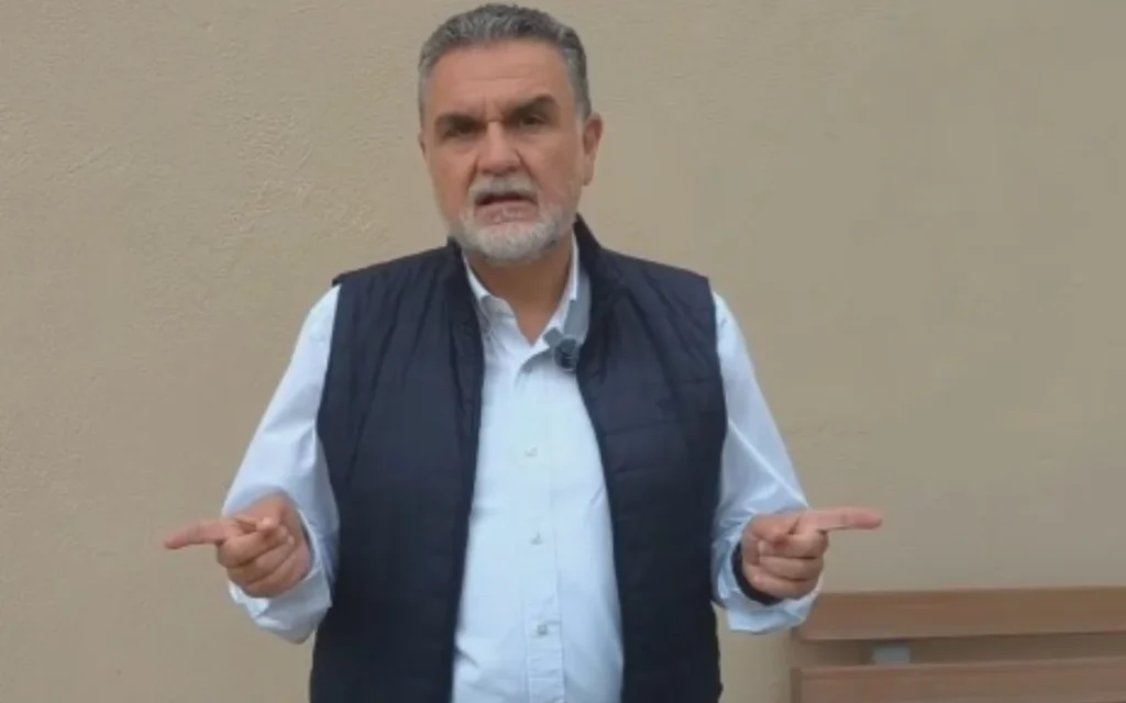 tsimaris delvinaki