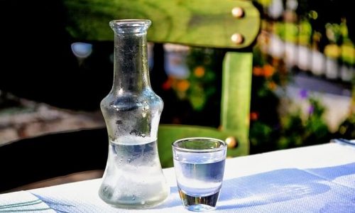 tsipouro trapezi