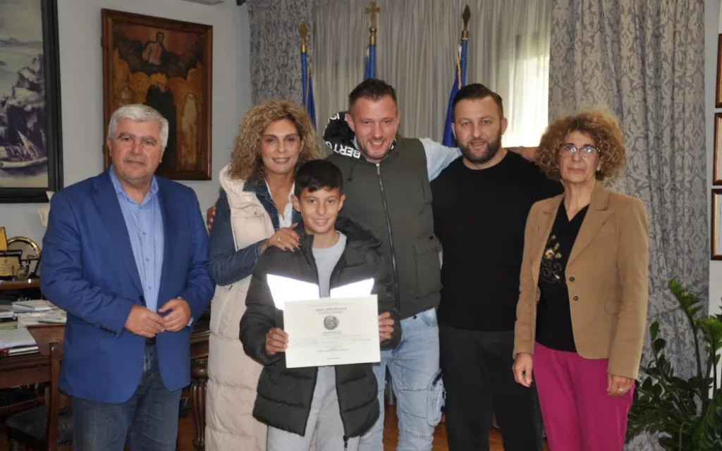 vraveio aristos