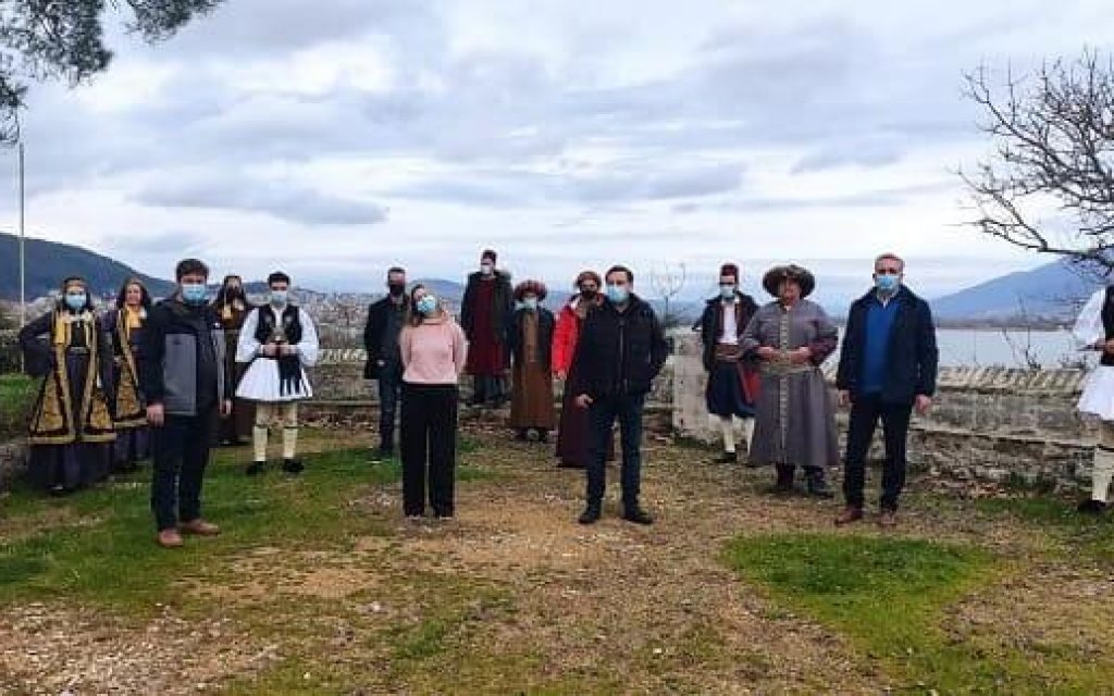 xoreutiko mixani tou xronou