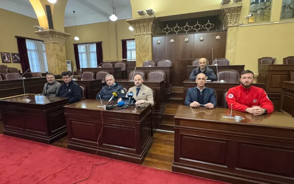 σινεντεθκσι για μπιζανιο