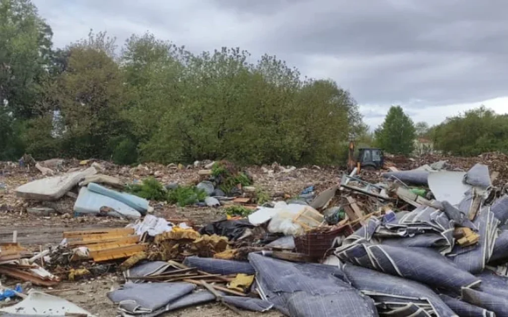 σκοθπιδια παραποταμιο